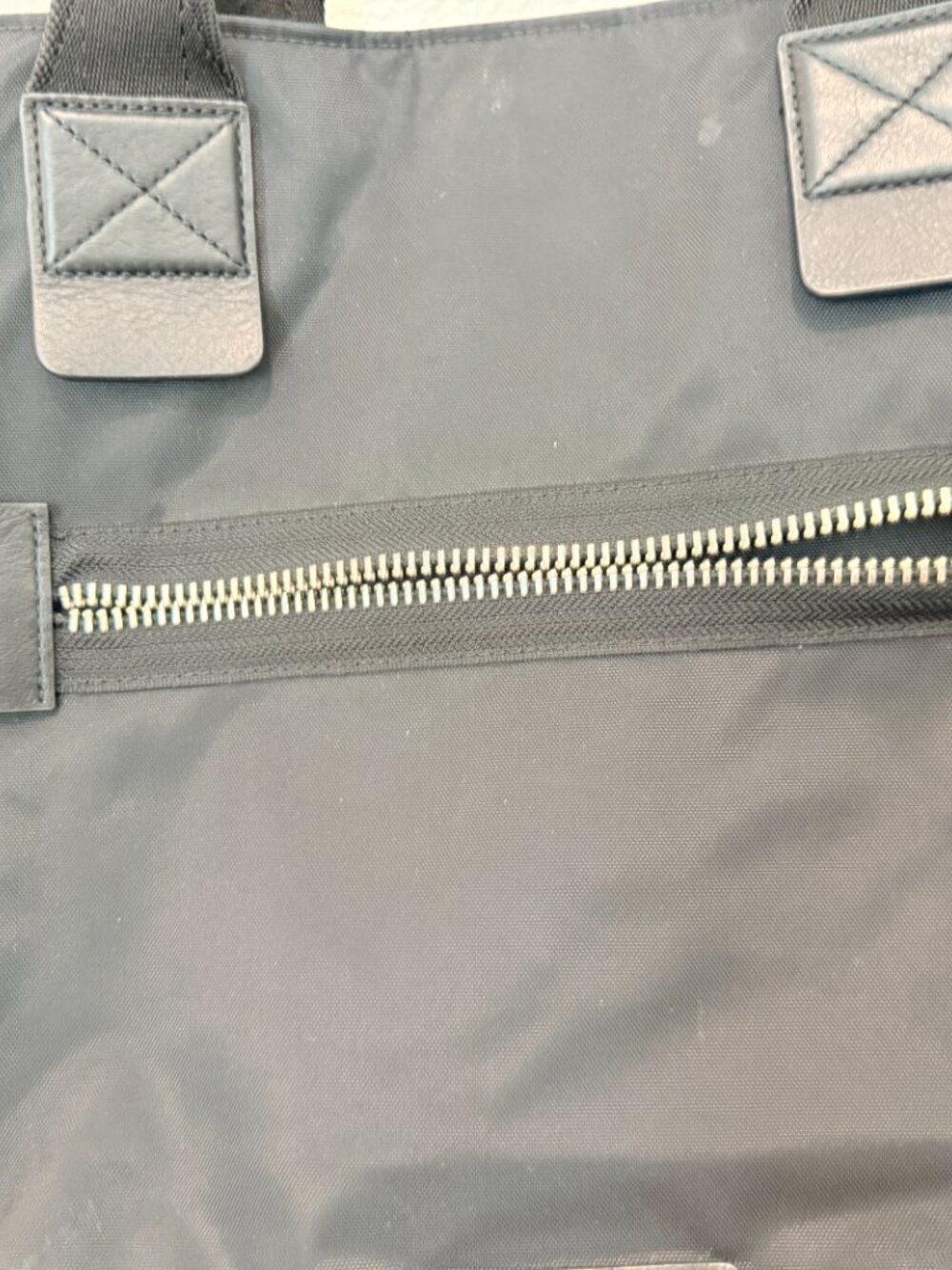 MARC JACOBS NYLON TOTE - Picture 3 of 4